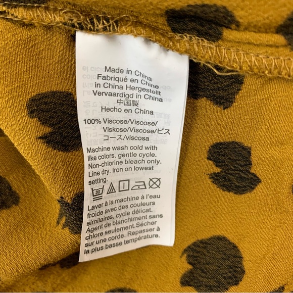 Madewell cheetah print short sleeve wrap blouse - Picture 6 of 6
